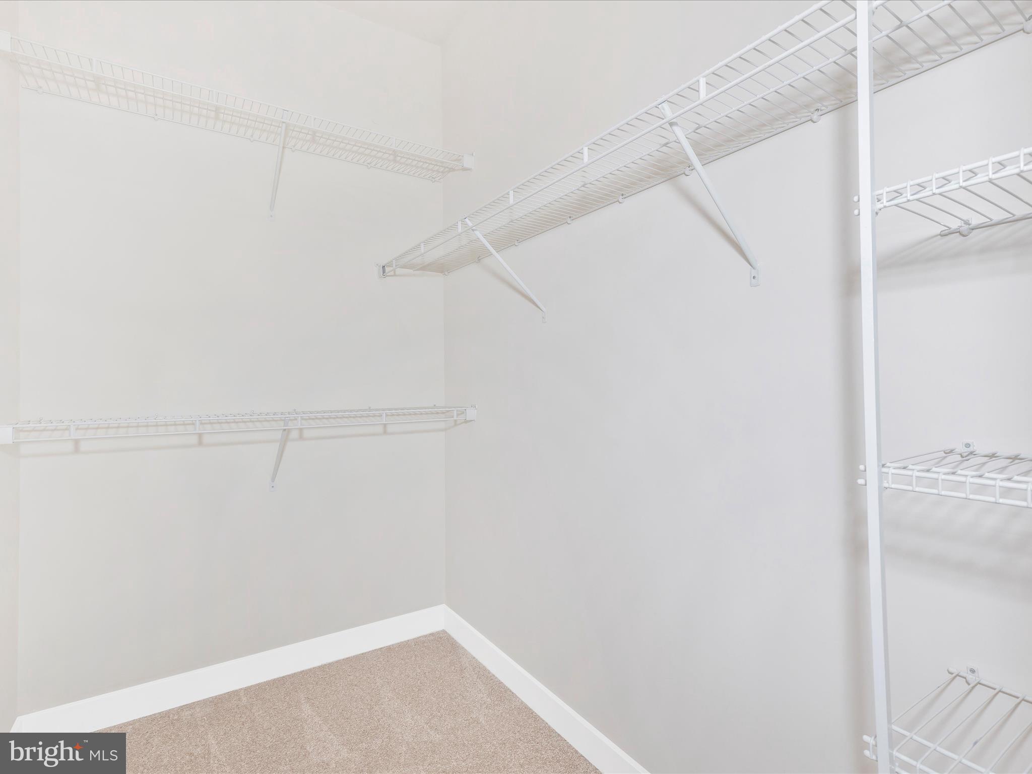 OAKDALE VILLAGE - Residential