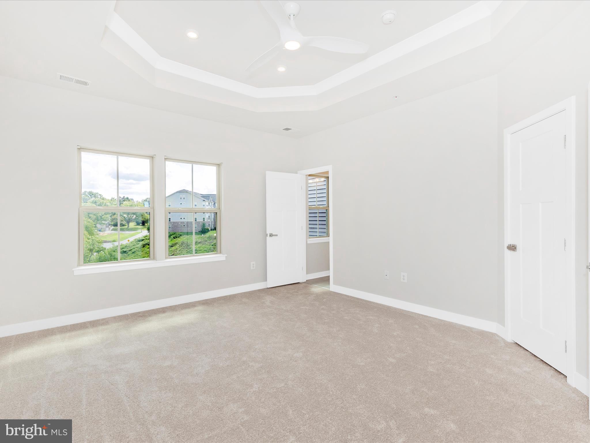 OAKDALE VILLAGE - Residential