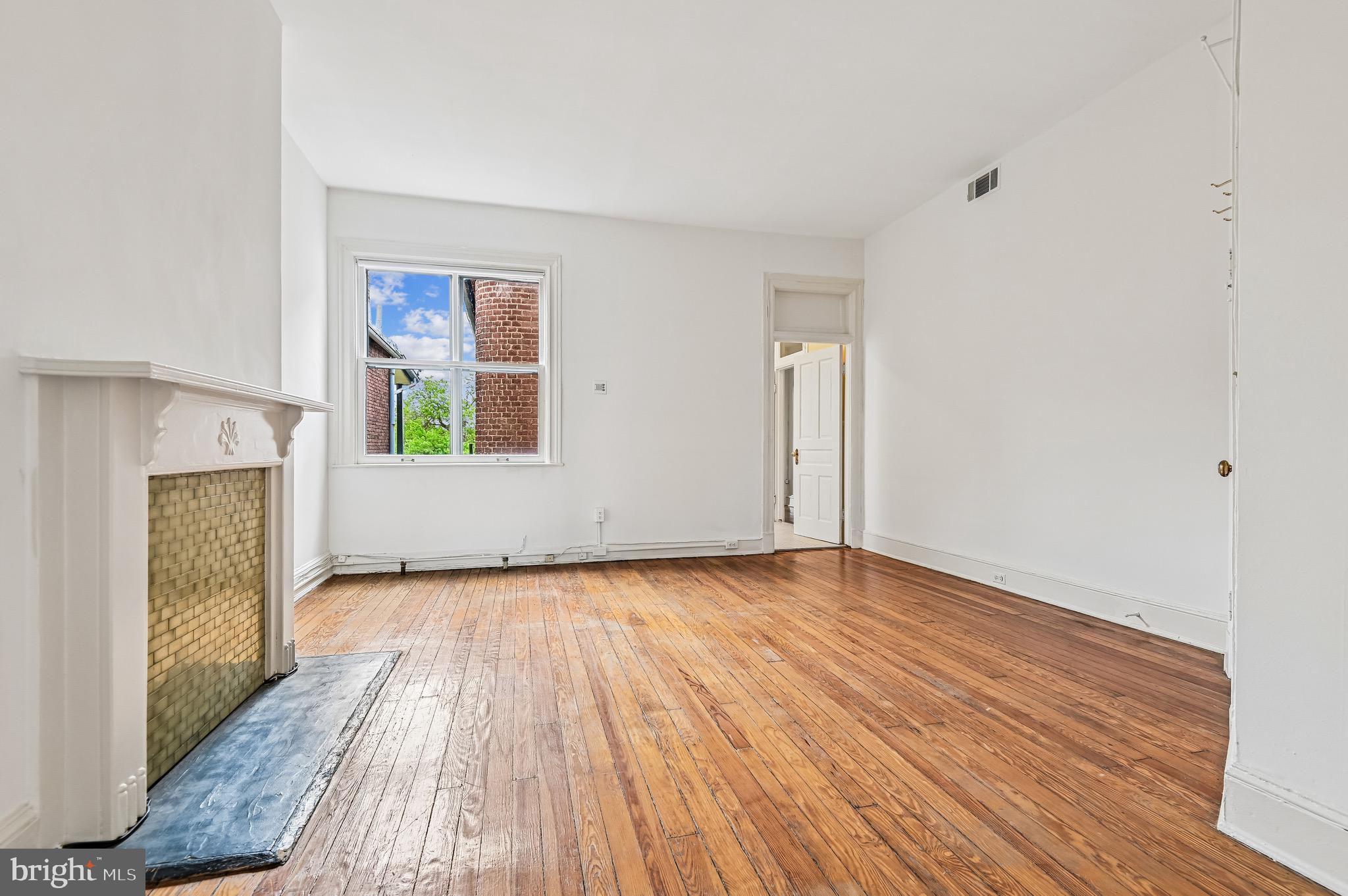 RESERVOIR HILL - Residential