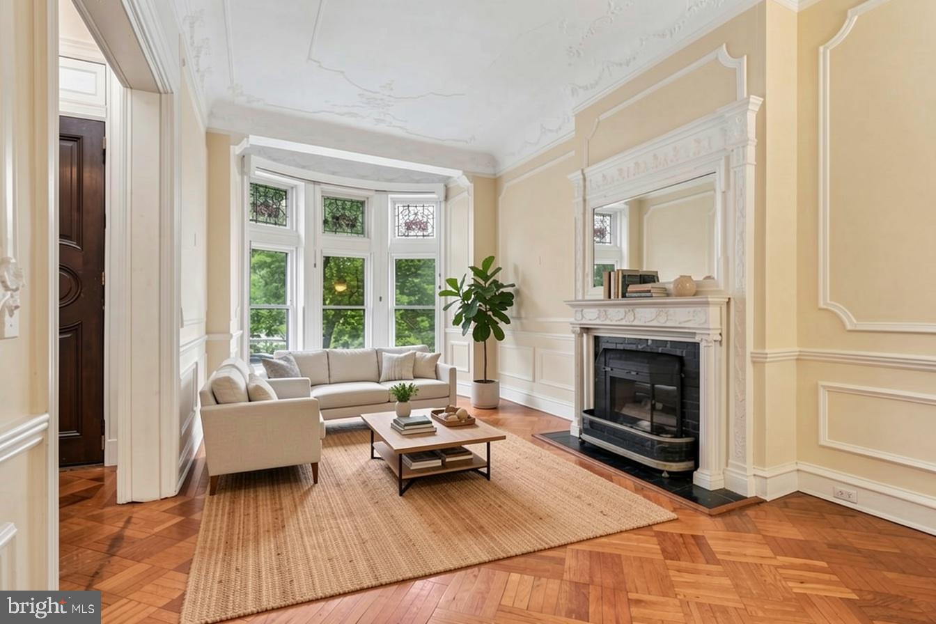 RESERVOIR HILL - Residential