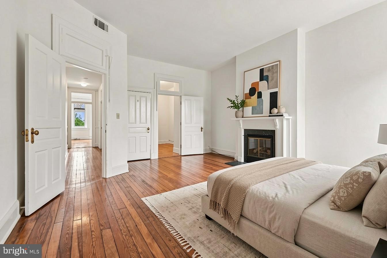 RESERVOIR HILL - Residential