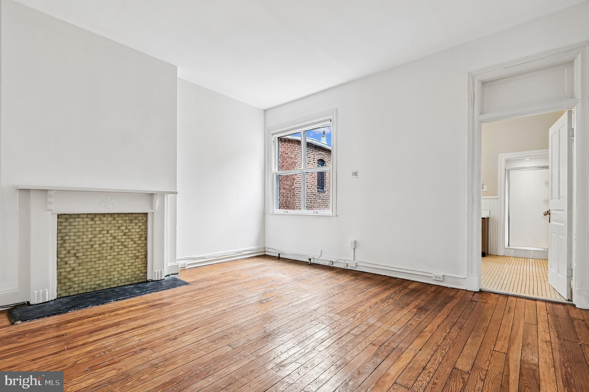 RESERVOIR HILL - Residential