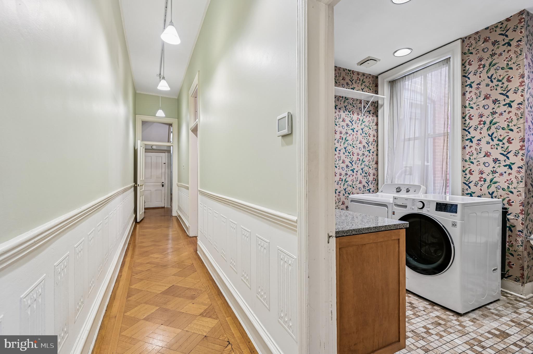RESERVOIR HILL - Residential