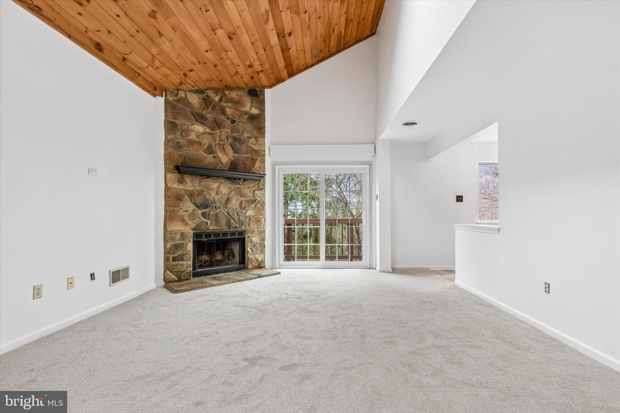 LINDENFIELD - Residential