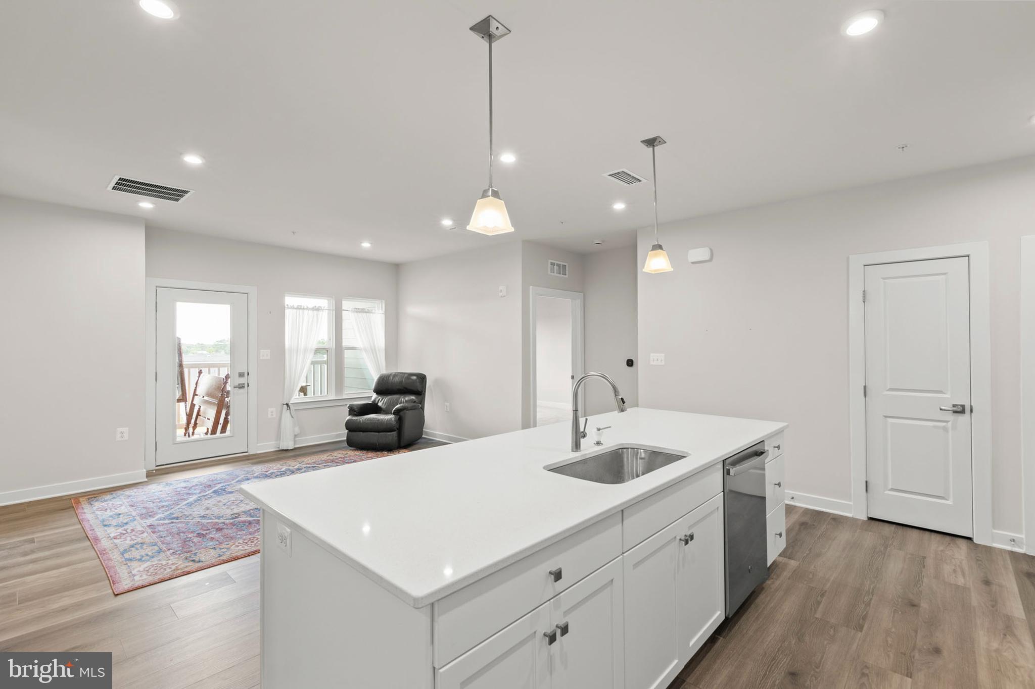 140 MCCORMICK CIRCLE 403