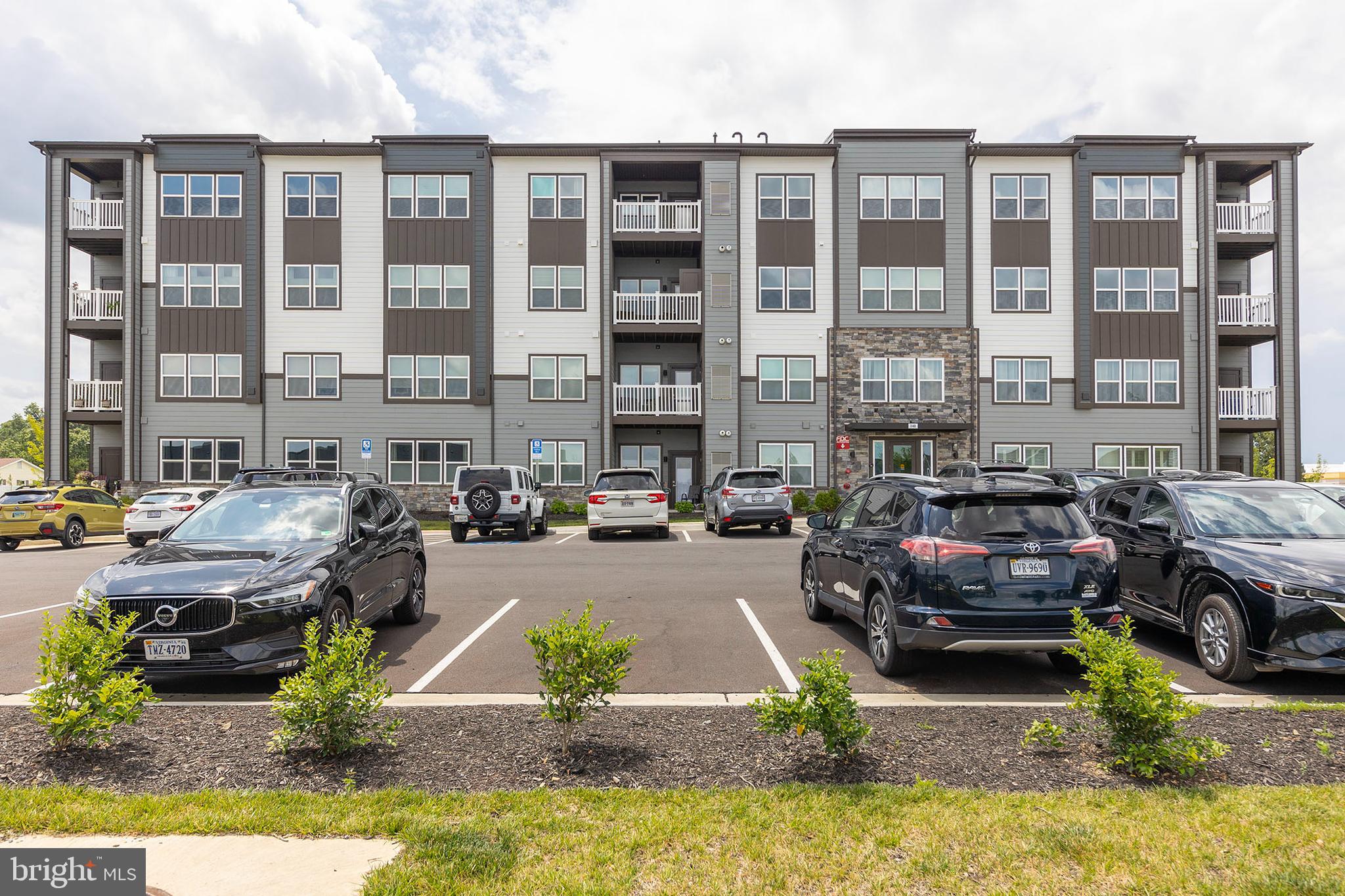 WINCHESTER LANDING - Residential