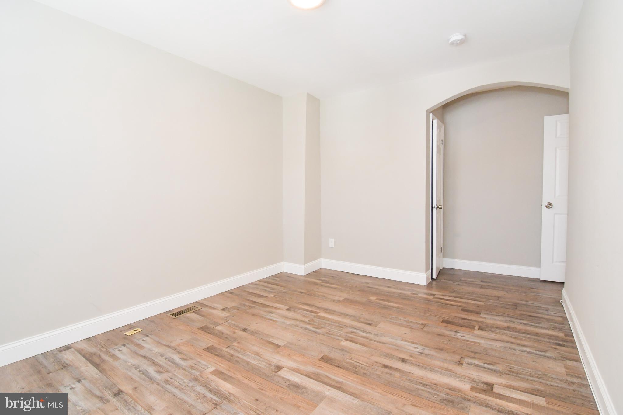 BELAIR-EDISON - Residential Lease