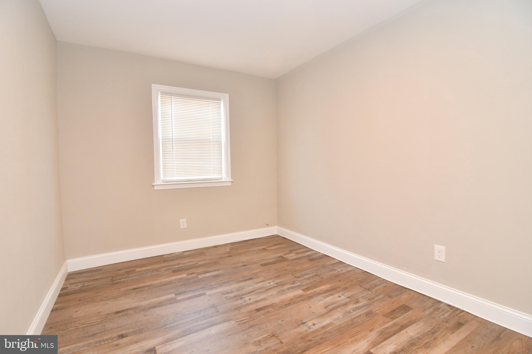 BELAIR-EDISON - Residential Lease