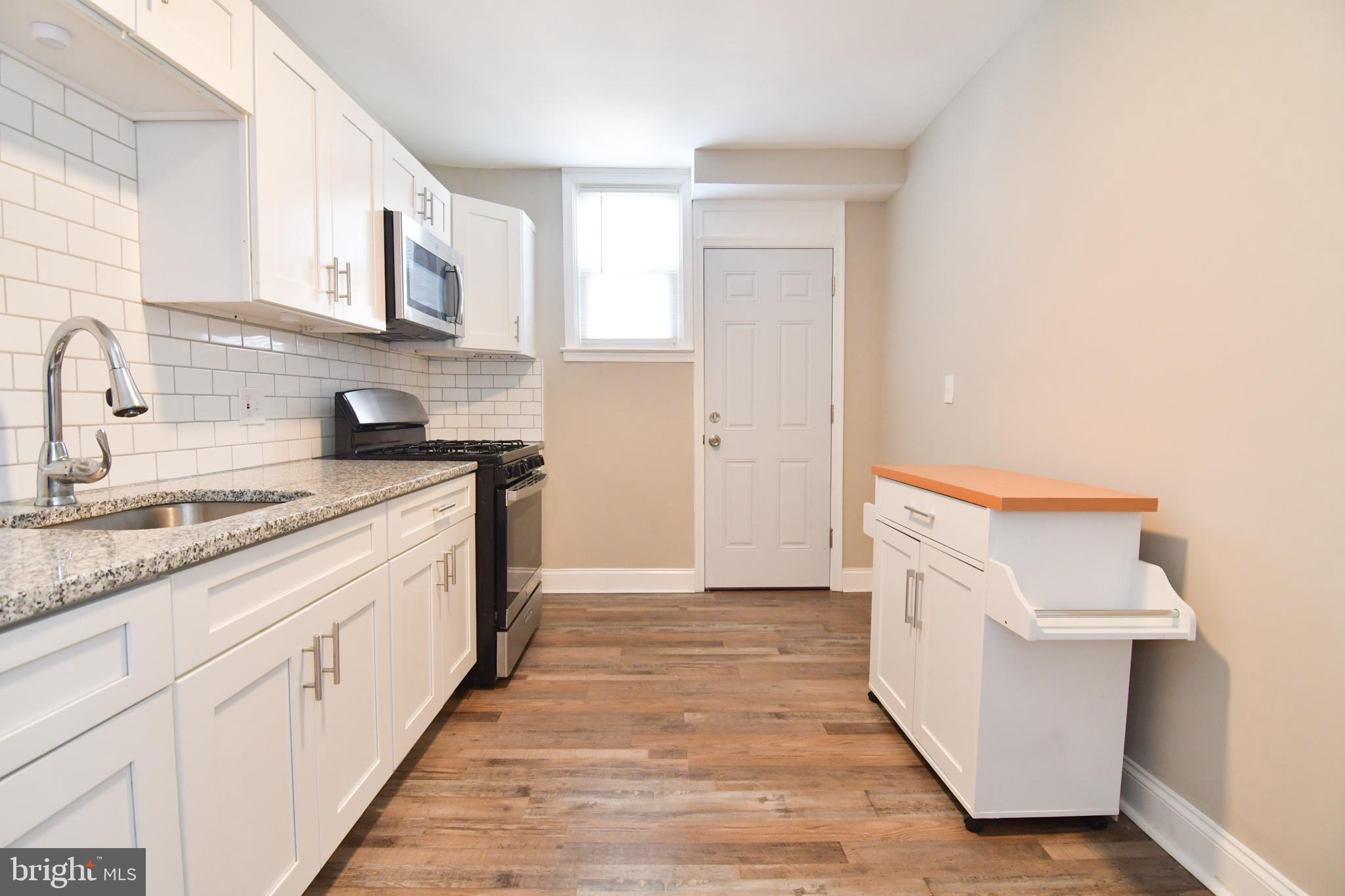 BELAIR-EDISON - Residential Lease