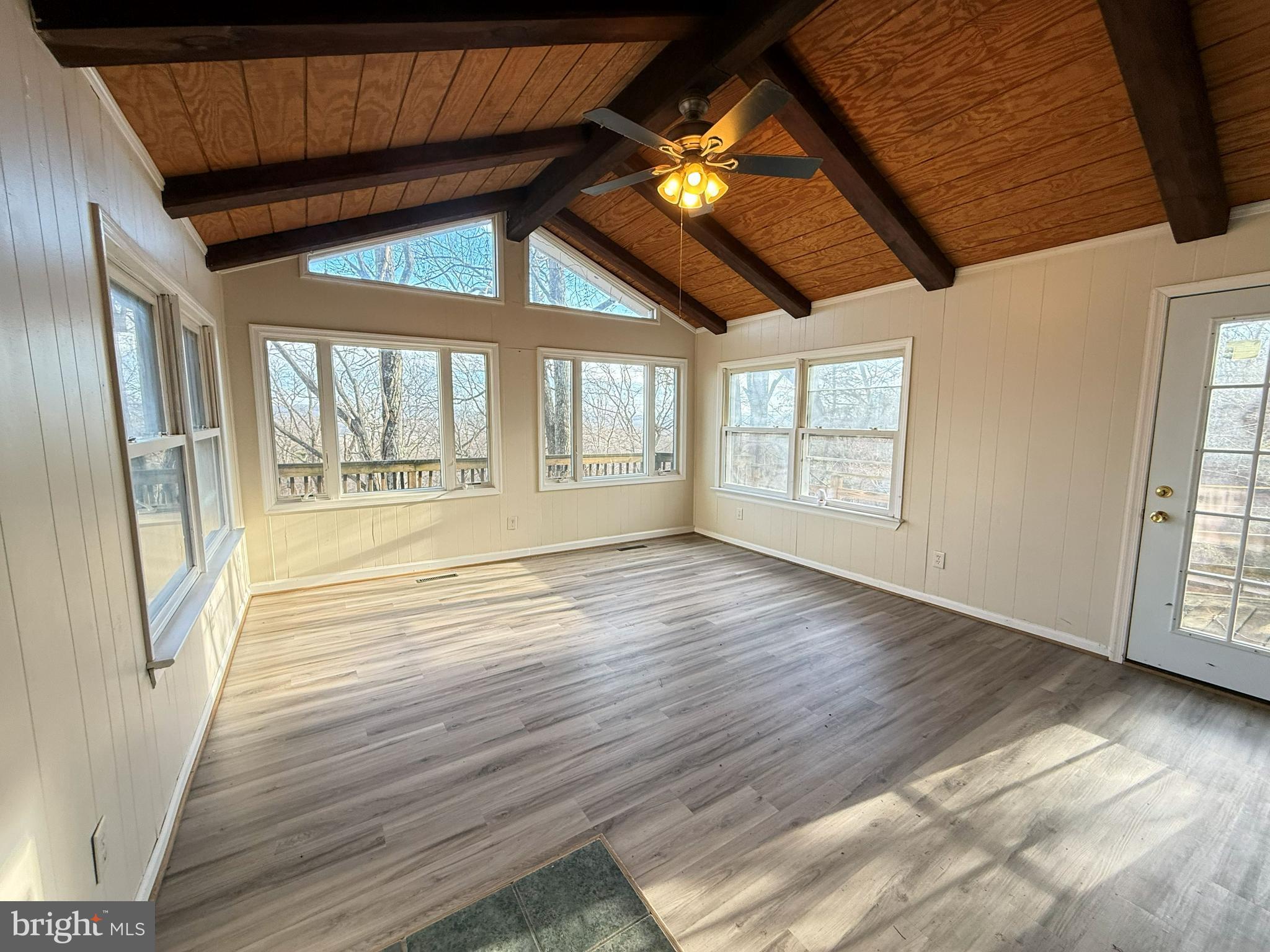 SHAWNEELAND - Residential