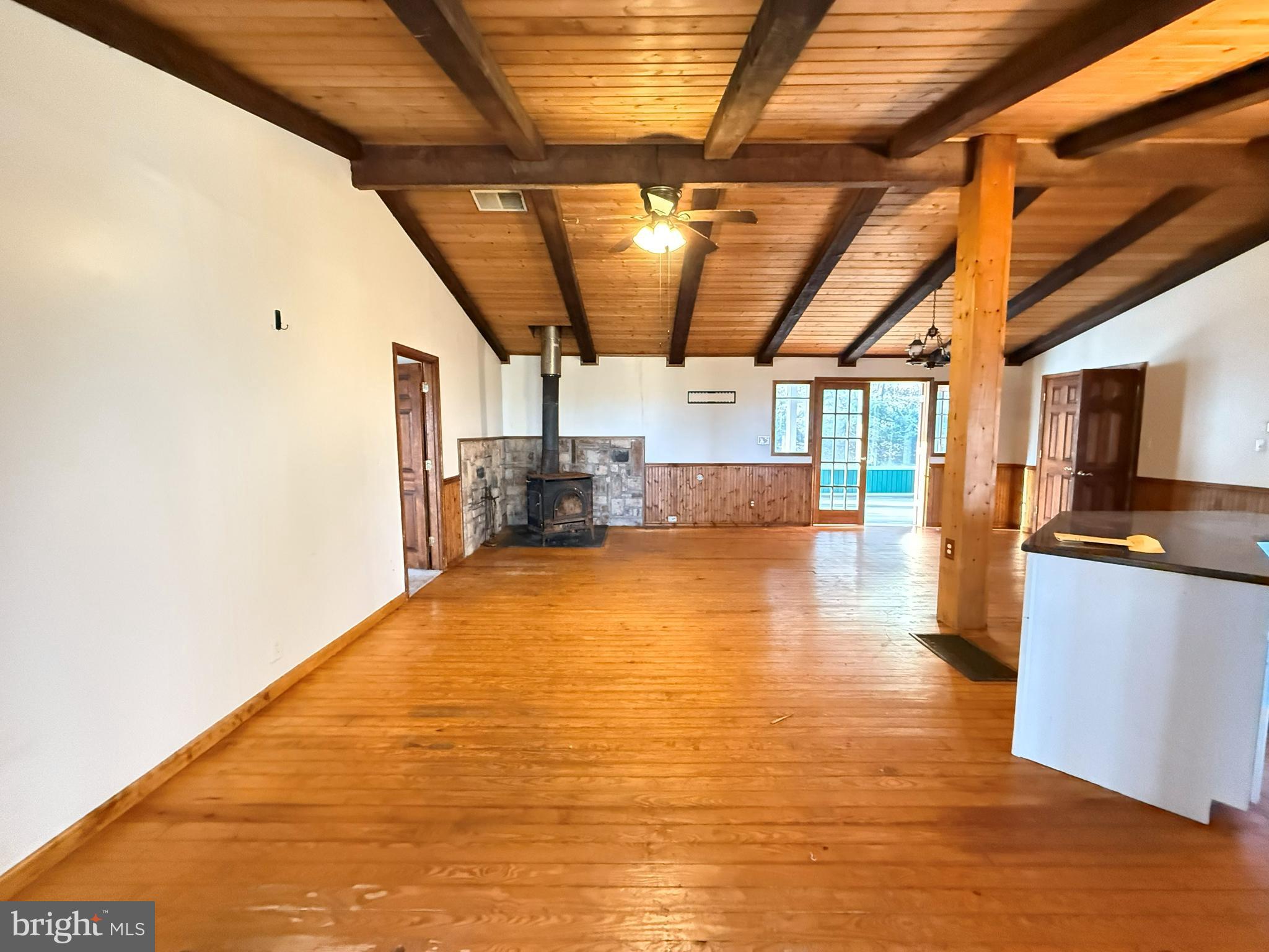 SHAWNEELAND - Residential