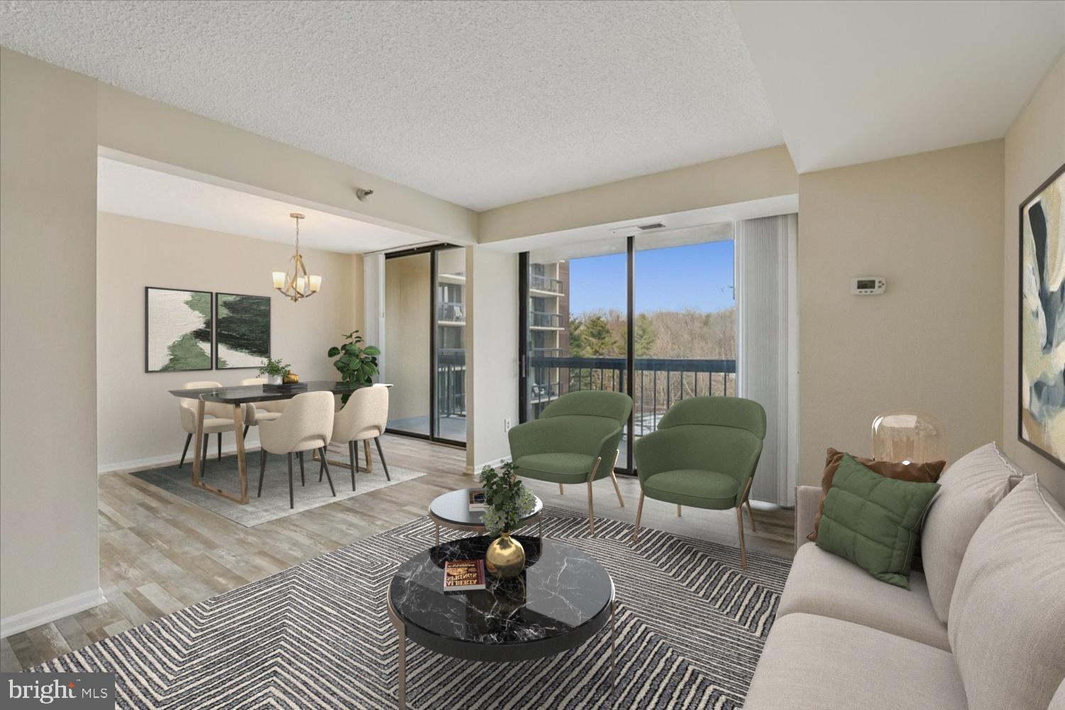 CHELSEA TOWERS - Residential