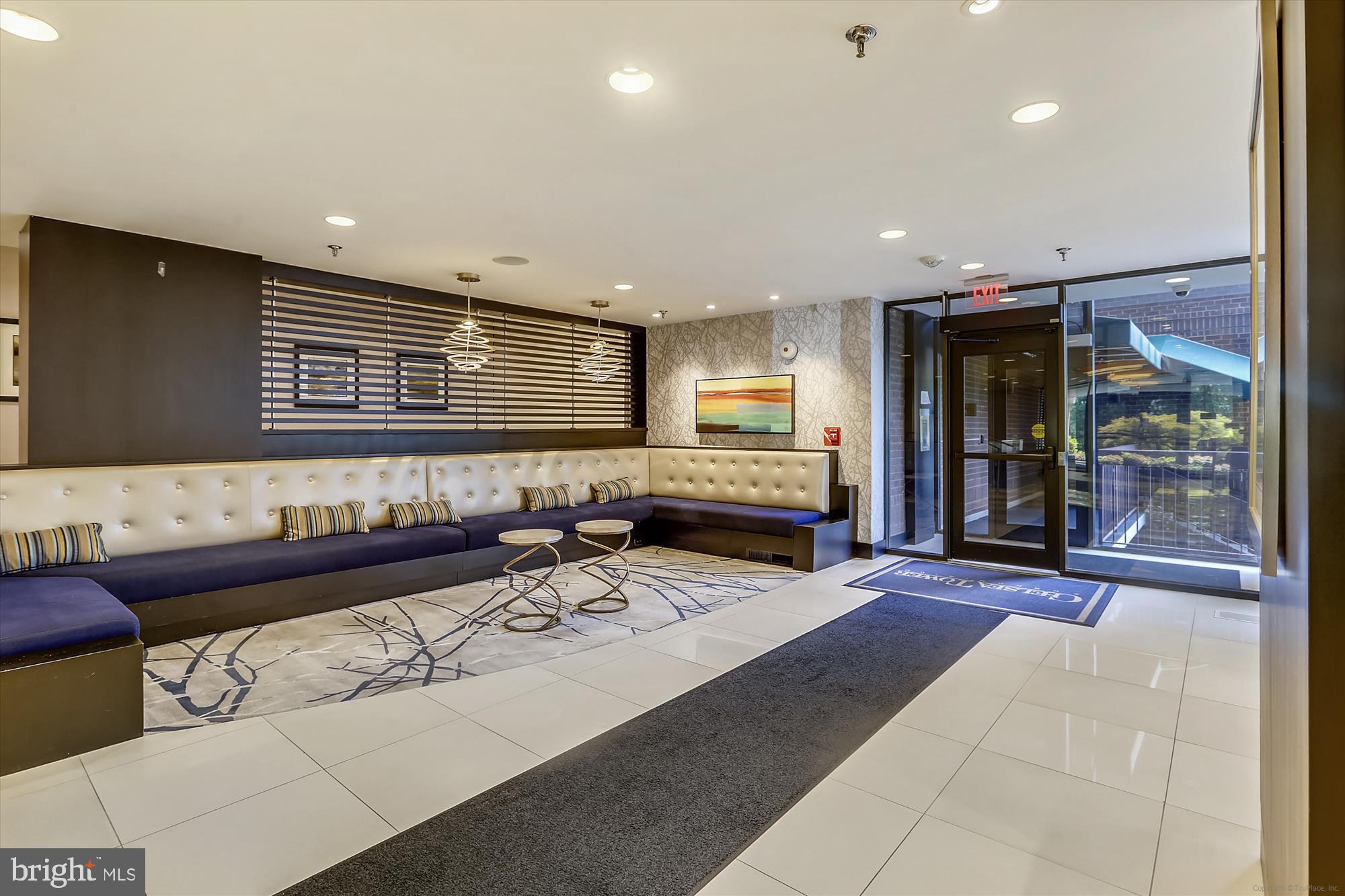 CHELSEA TOWERS - Residential