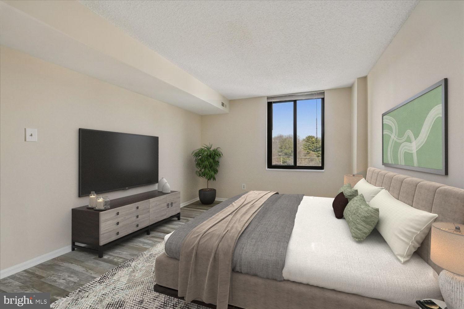 CHELSEA TOWERS - Residential