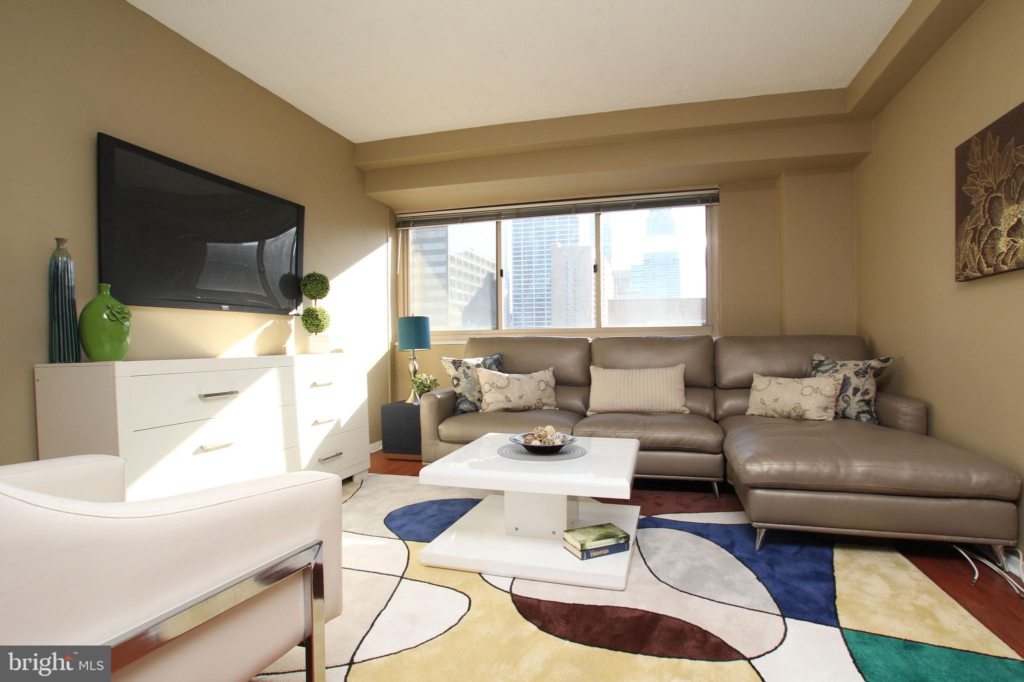RITTENHOUSE SQUARE - Residential