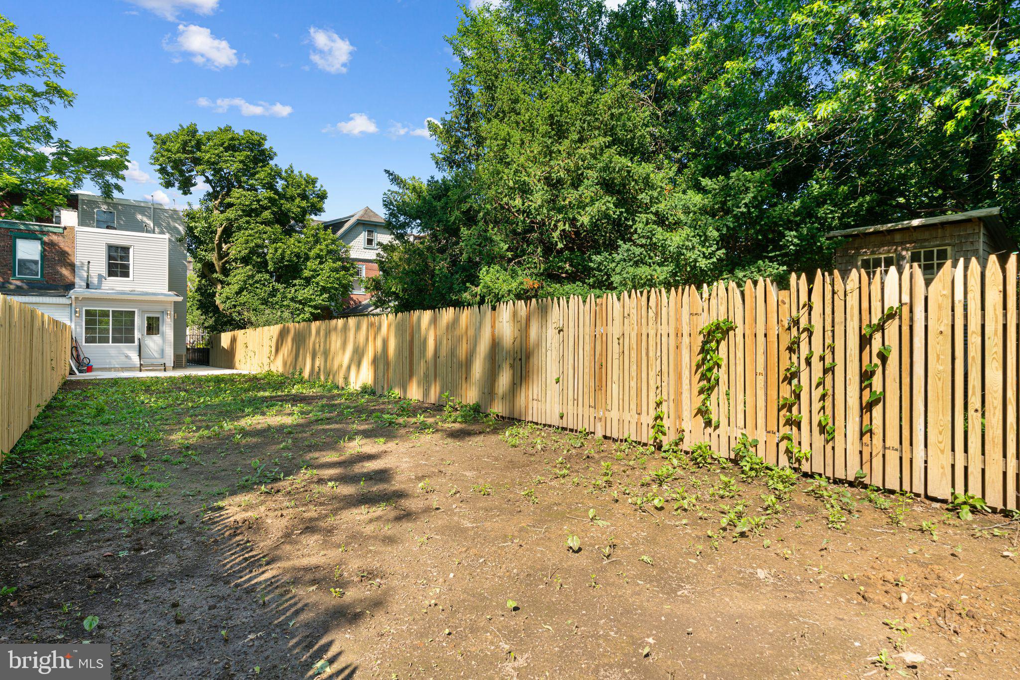 GERMANTOWN - Residential