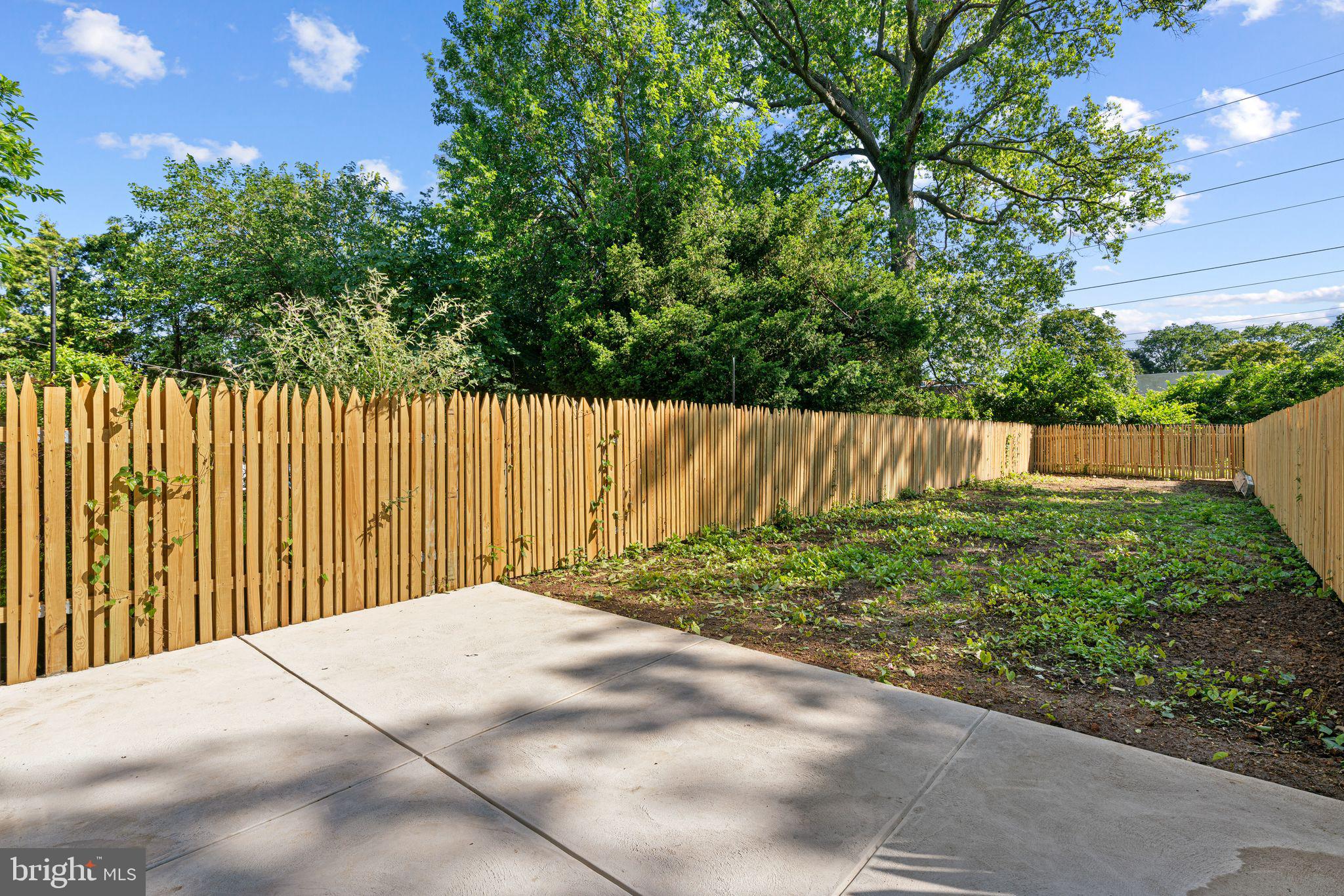 GERMANTOWN - Residential