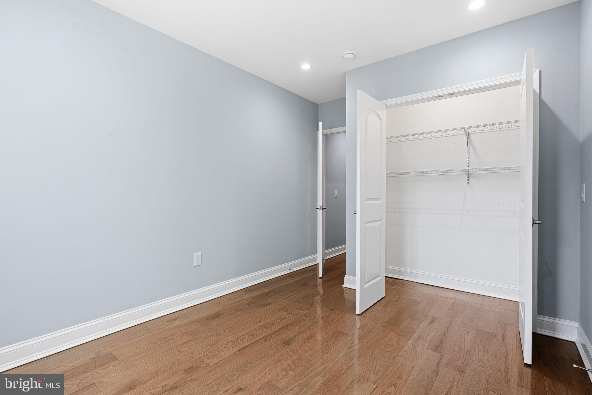 GERMANTOWN - Residential