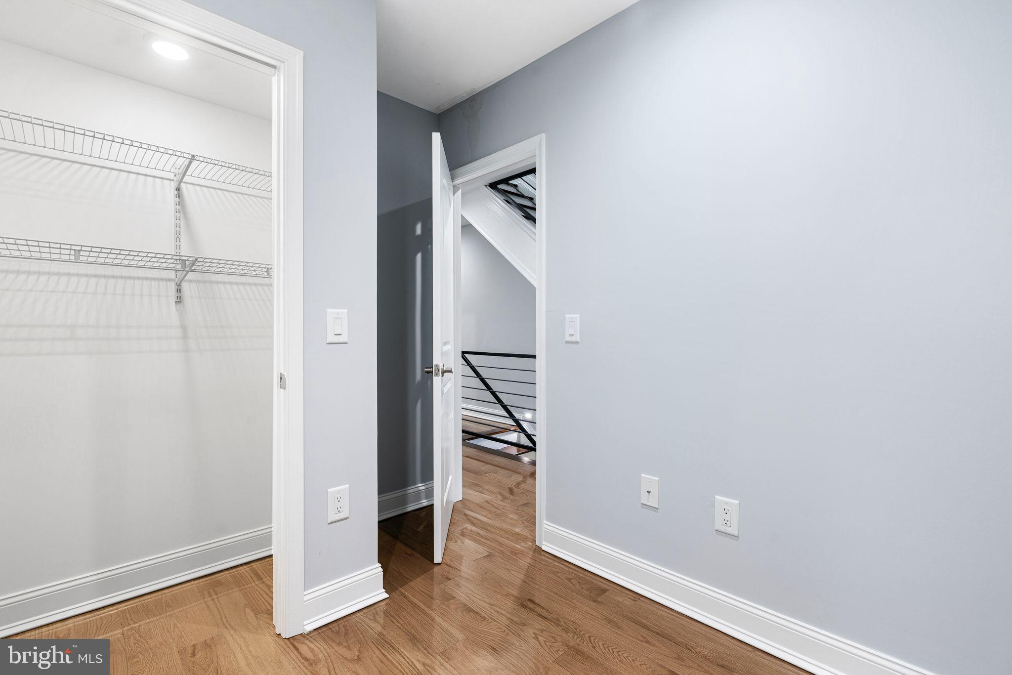 GERMANTOWN - Residential