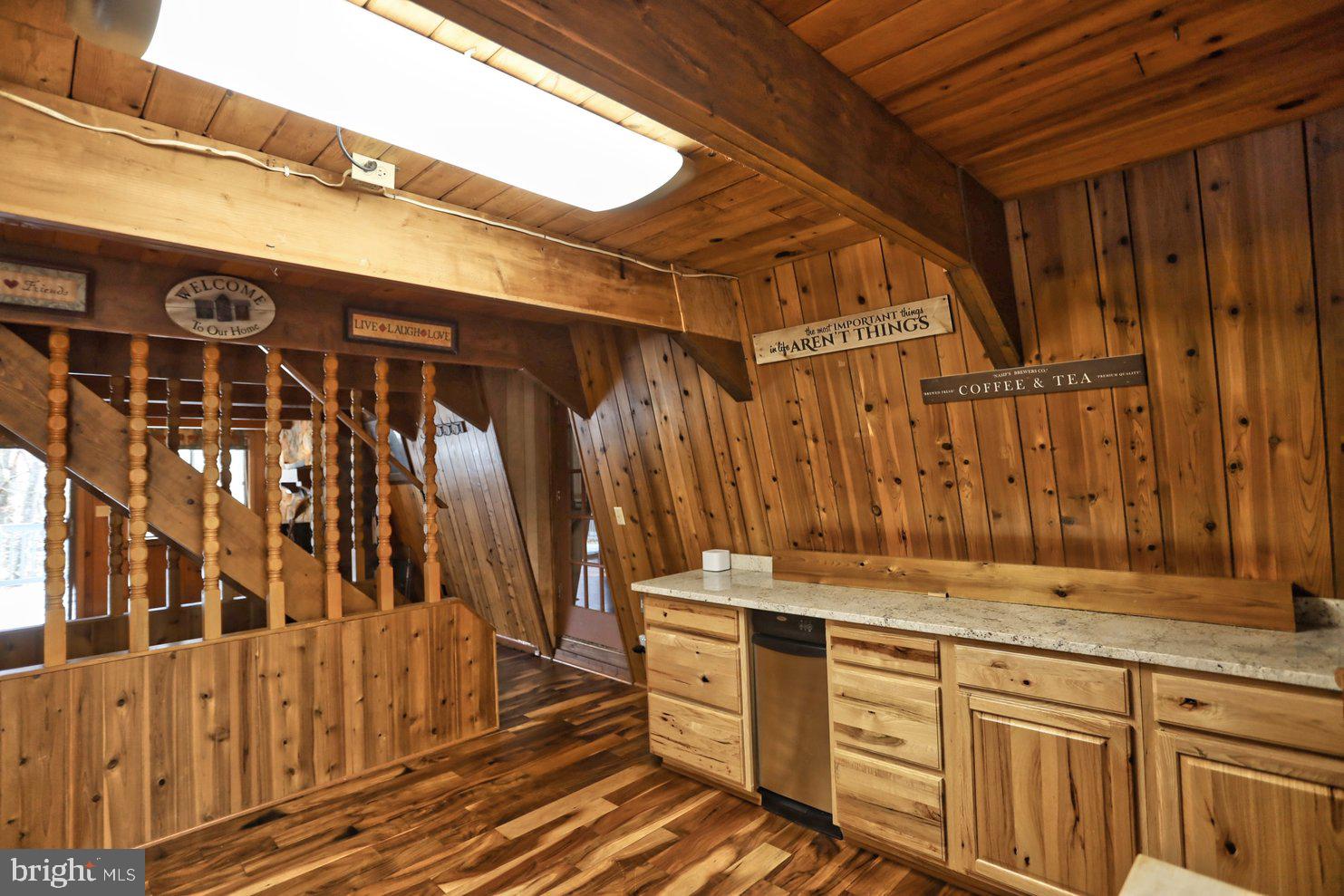 ALPINE LAKE RESORT - Residential