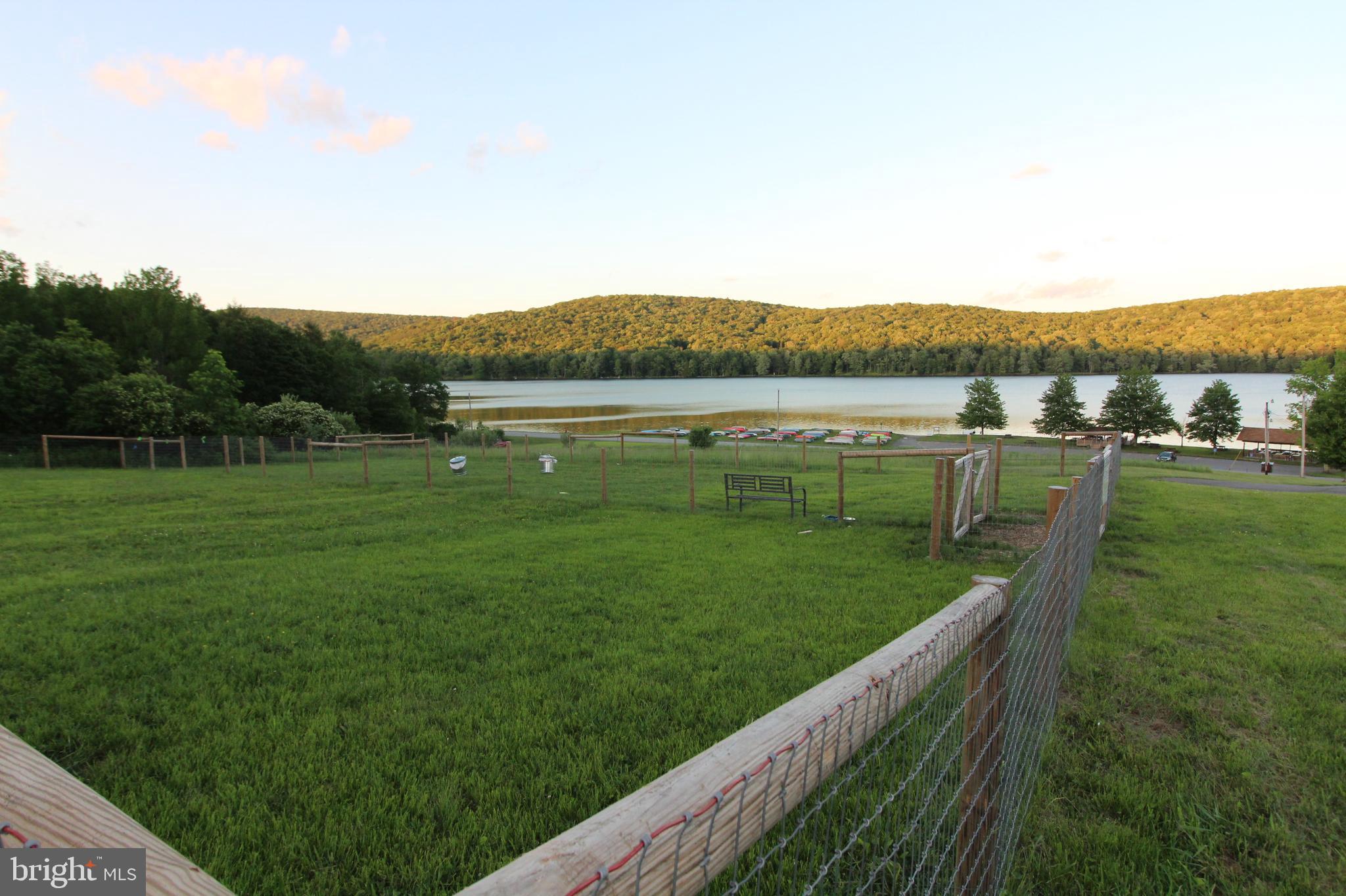 ALPINE LAKE RESORT - Residential