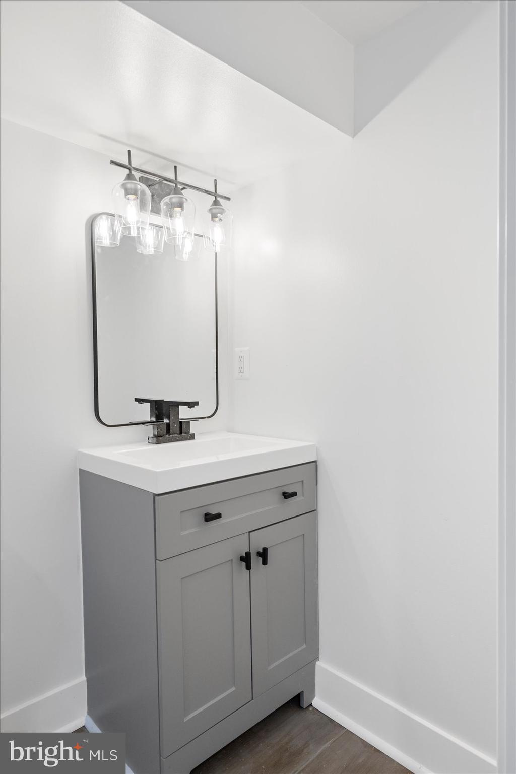 MIDWAY - Residential