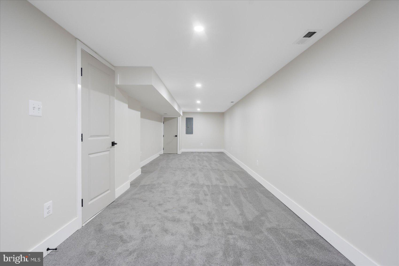 MIDWAY - Residential