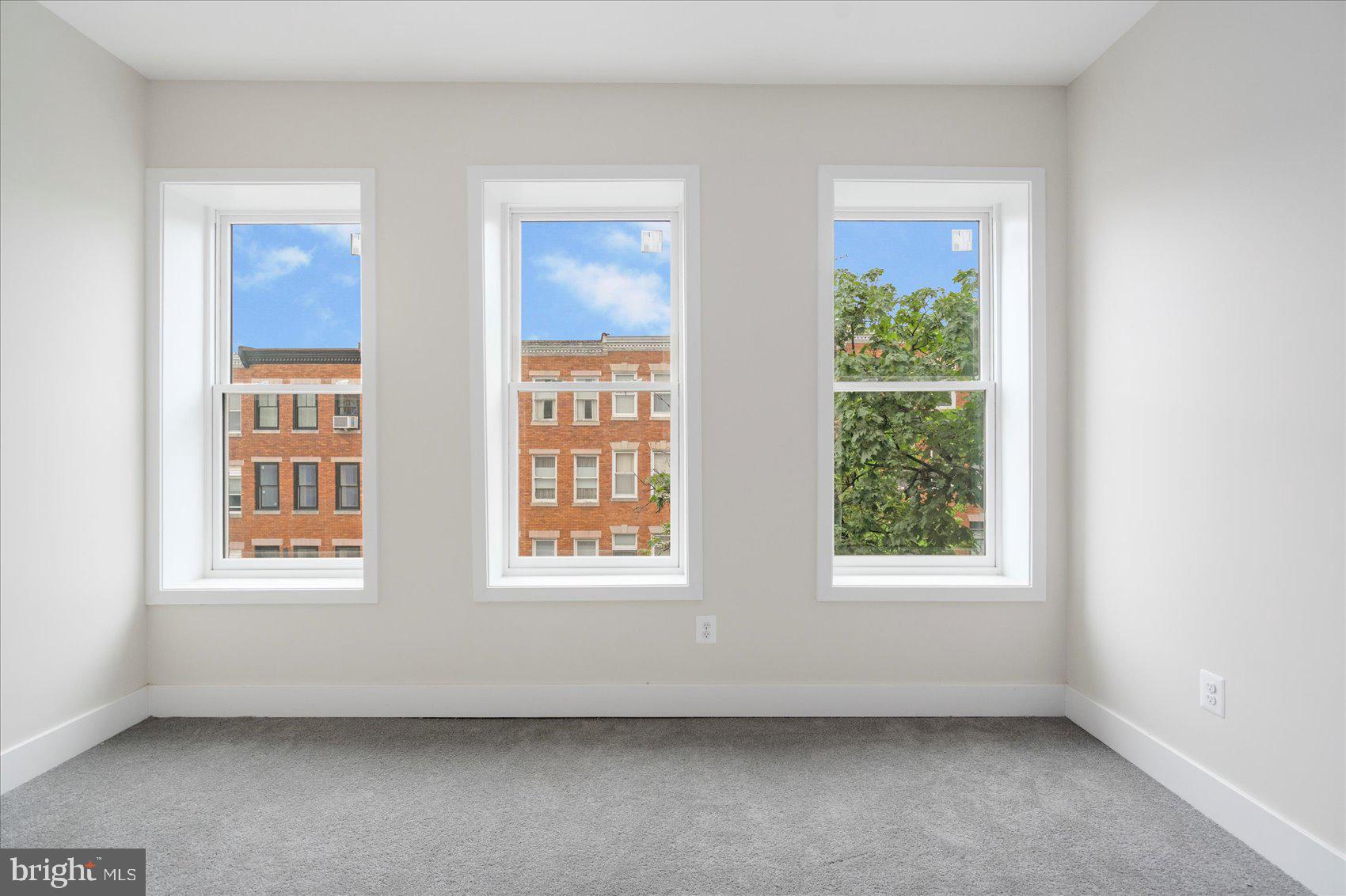 MIDWAY - Residential