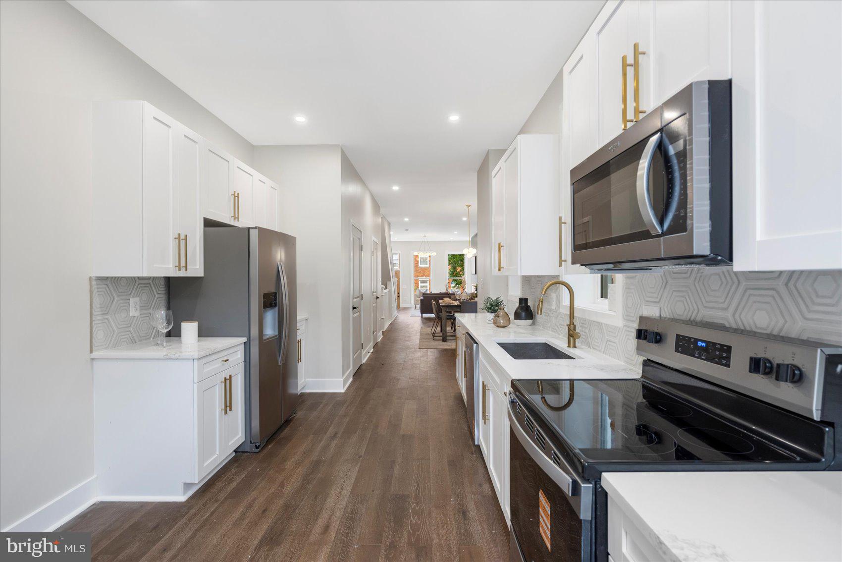 MIDWAY - Residential