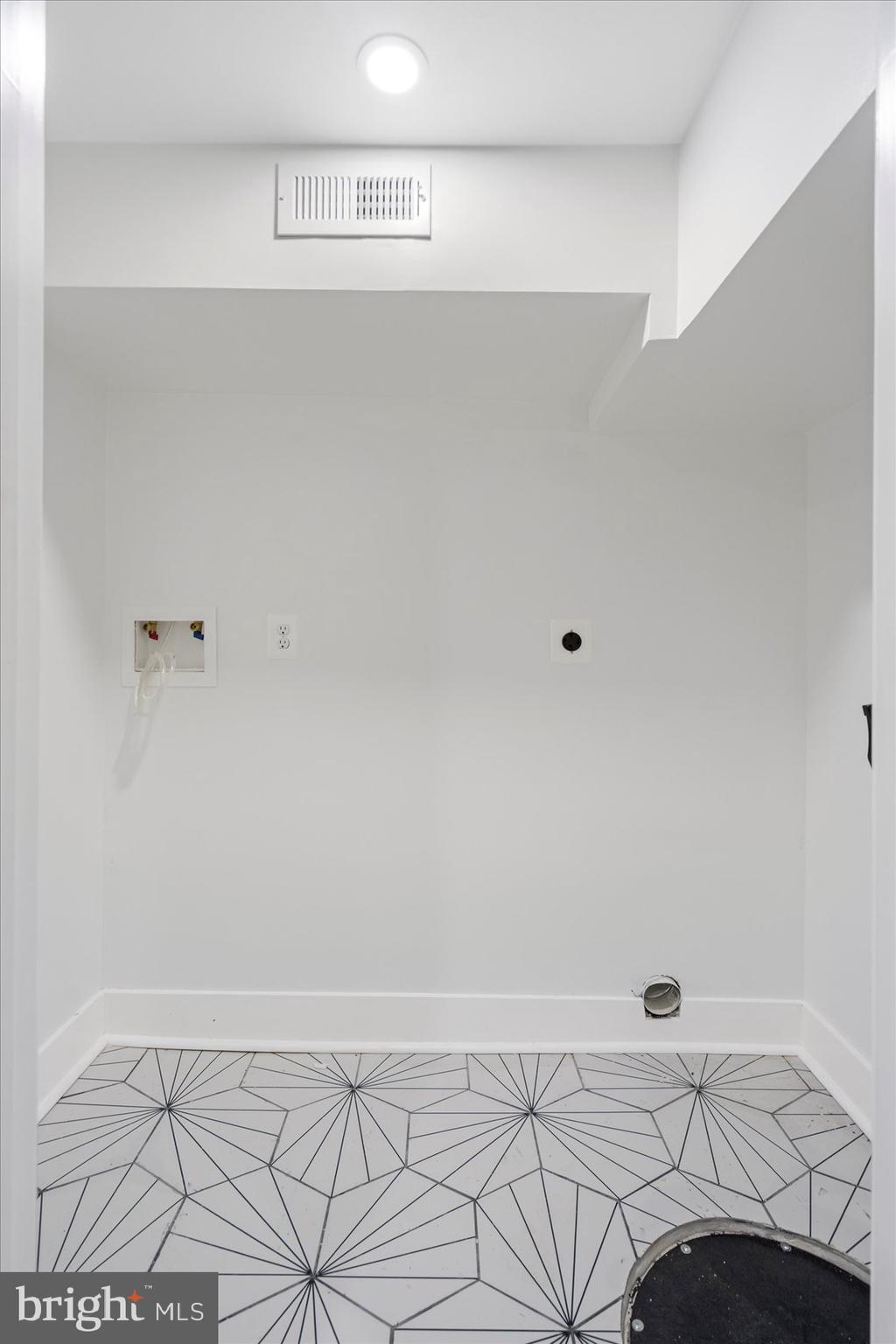 MIDWAY - Residential