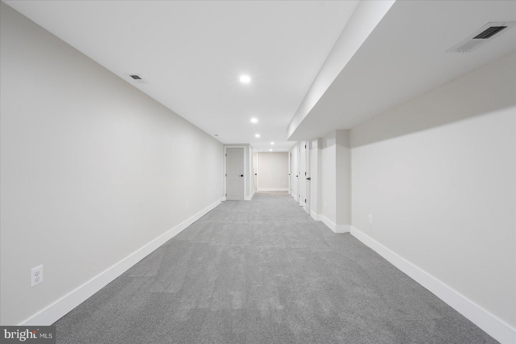 MIDWAY - Residential