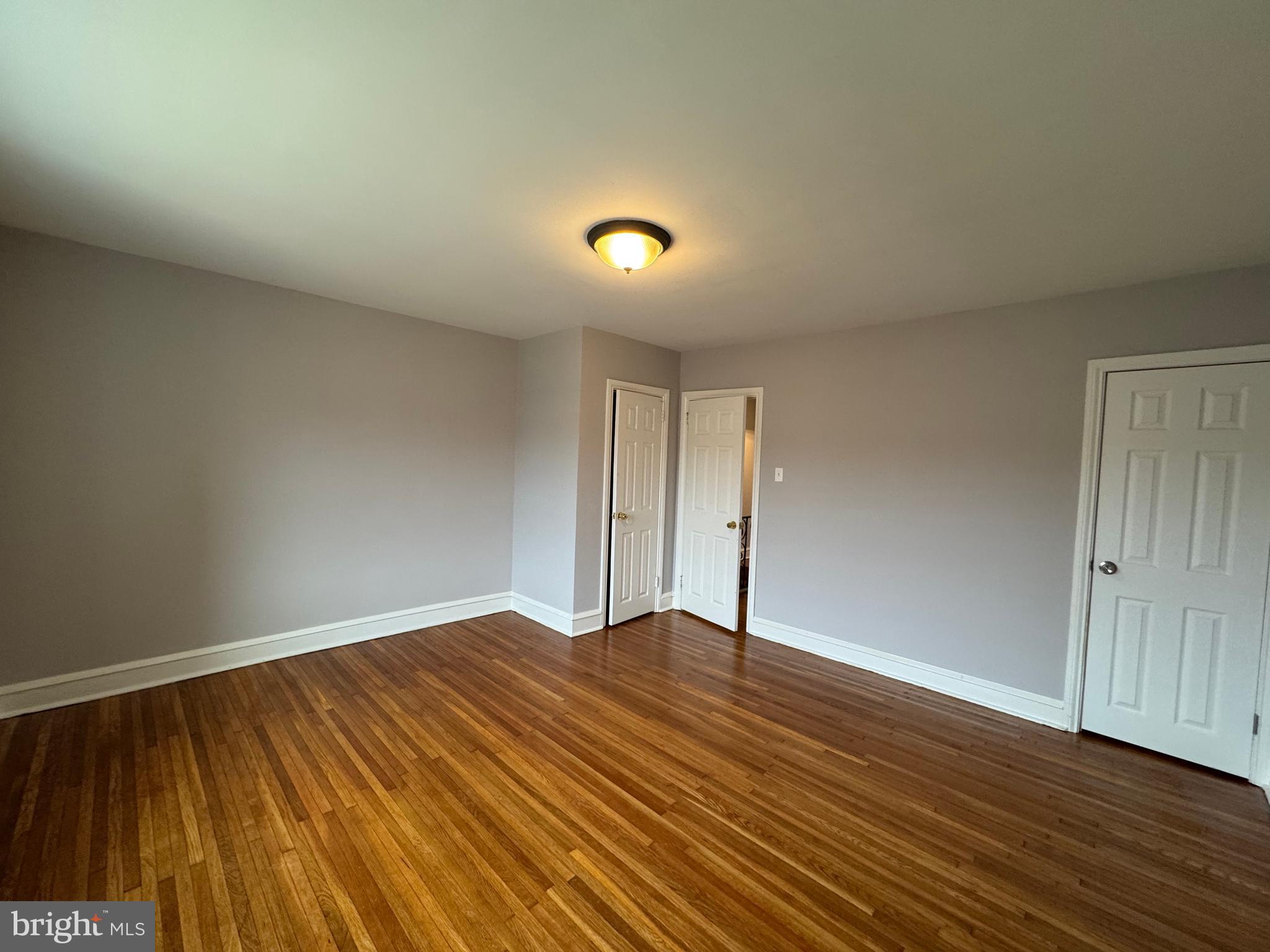 MAYFAIR (WEST) - Residential