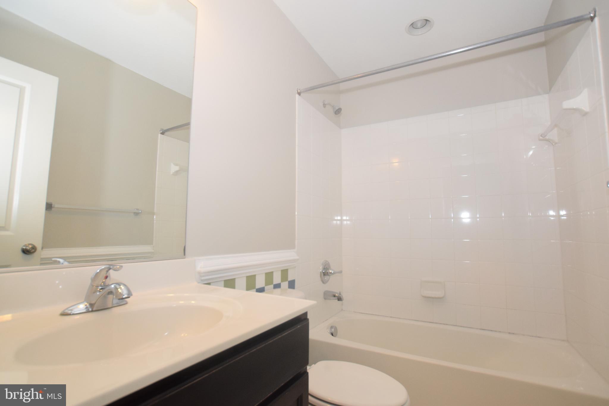 WOODSTREAM - Residential Lease