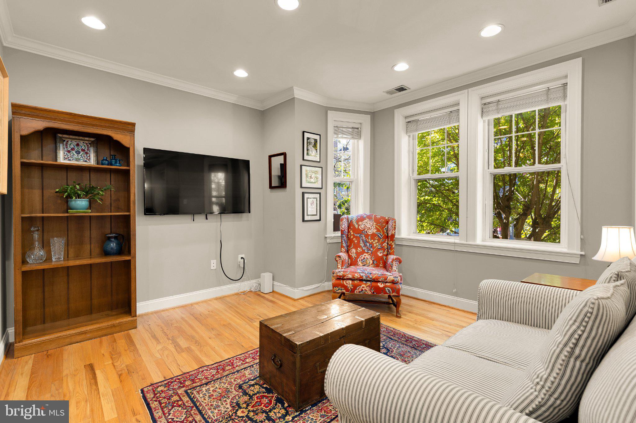 1929 1ST STREET NW 101