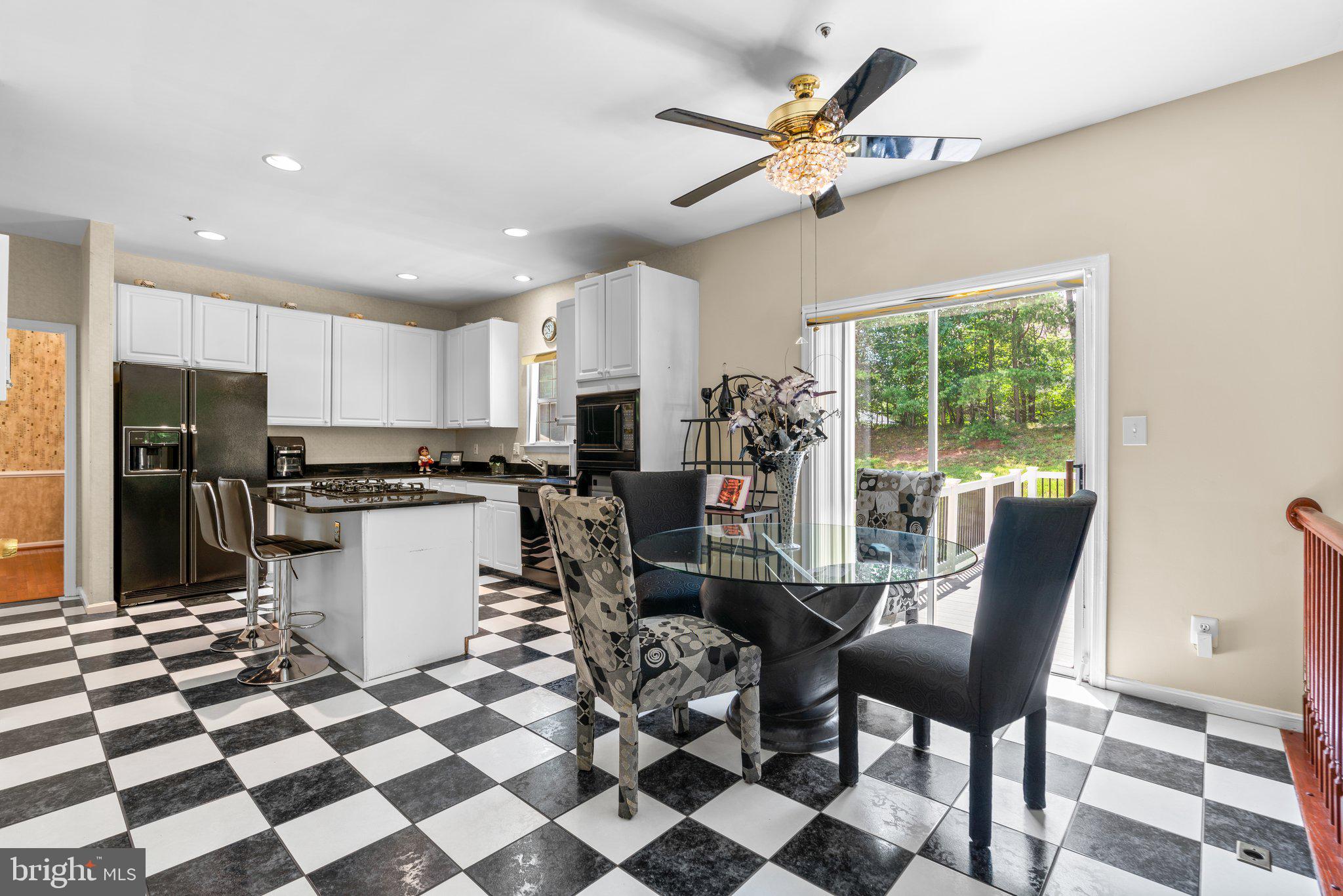 GLENN ESTATES - Residential