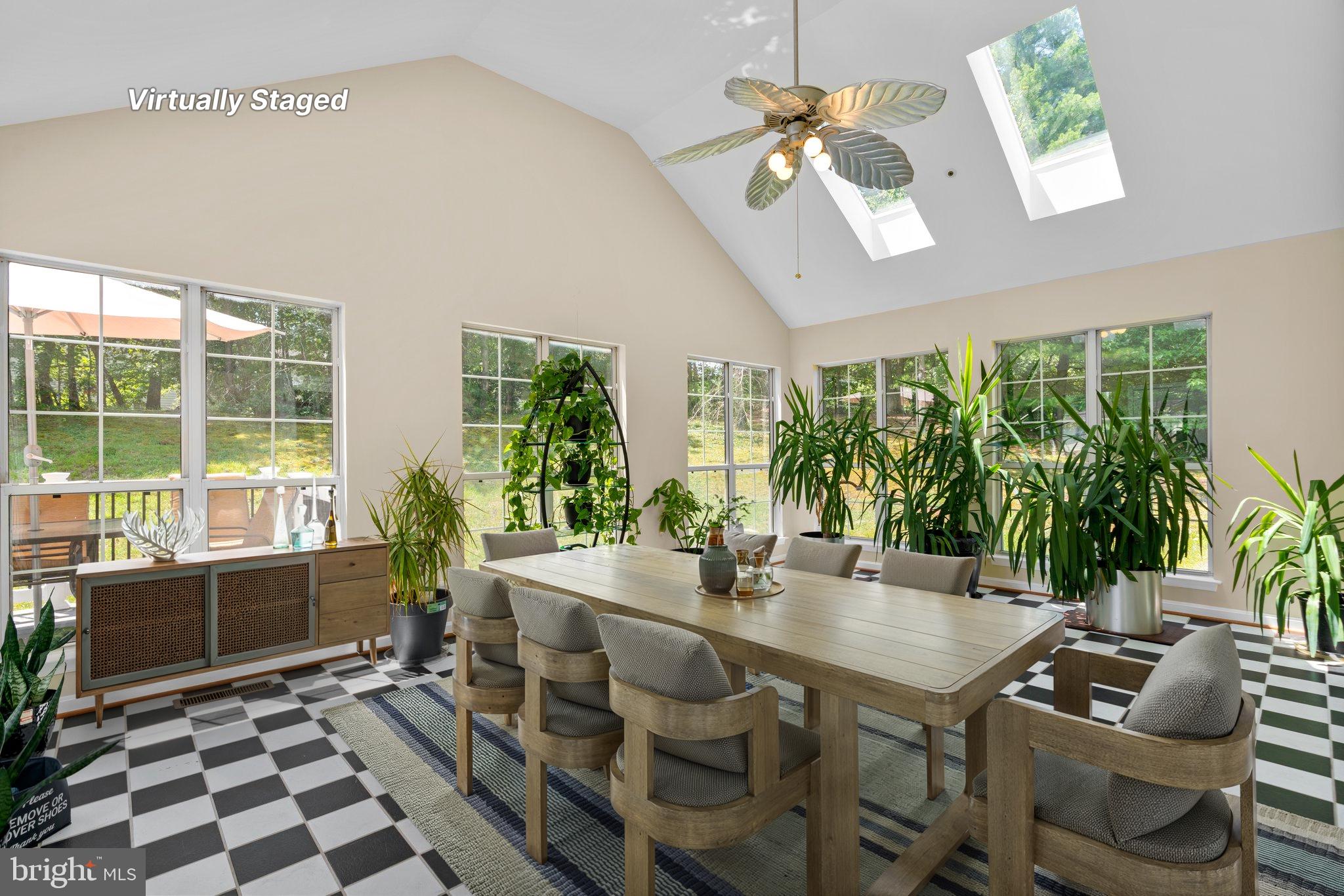 GLENN ESTATES - Residential