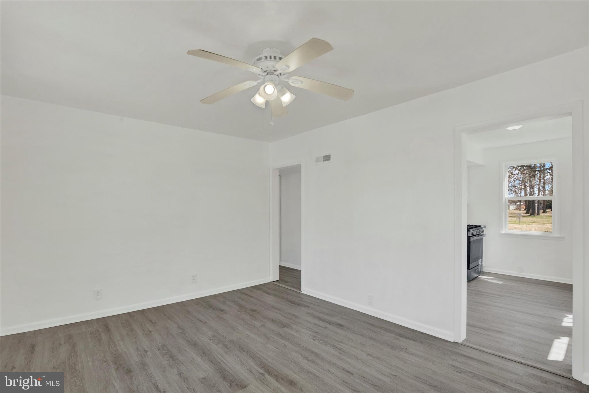 SWAN MEADOWS - Residential