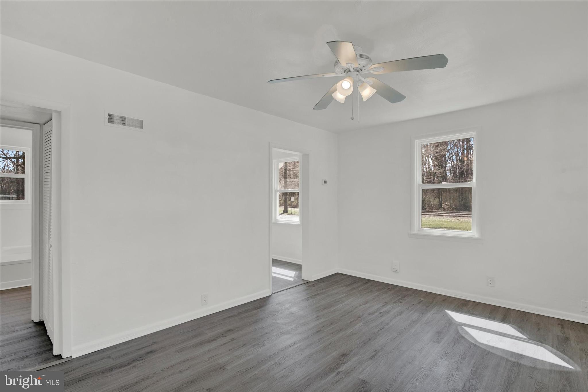 SWAN MEADOWS - Residential