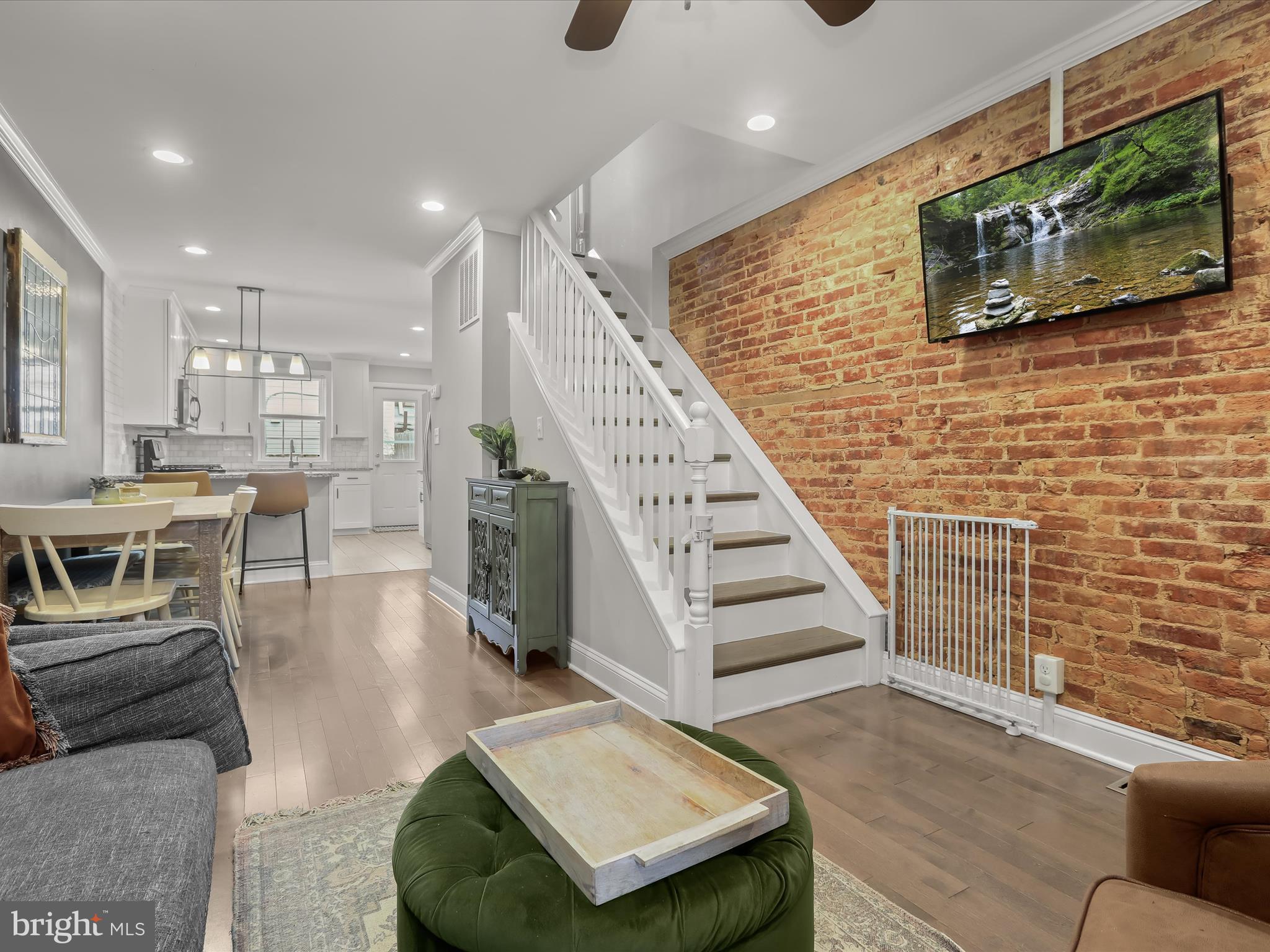 HAMPDEN HISTORIC DISTRICT - Residential