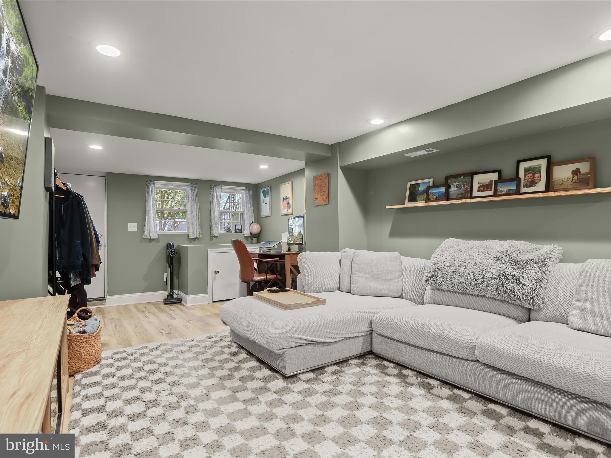 HAMPDEN HISTORIC DISTRICT - Residential