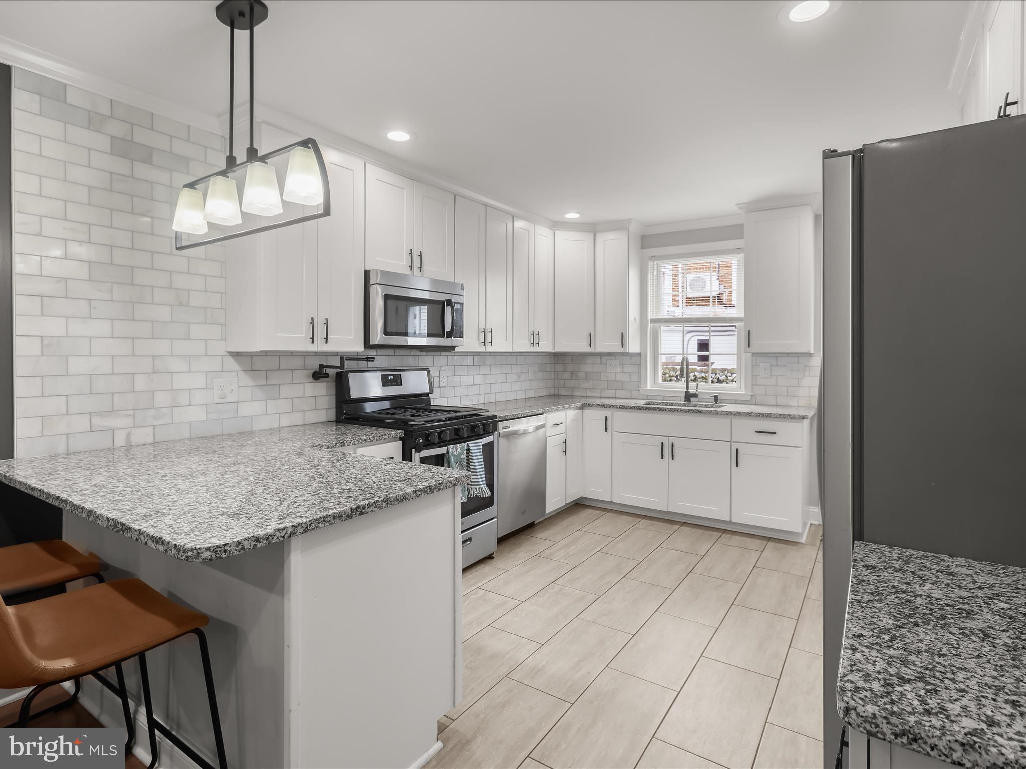 HAMPDEN HISTORIC DISTRICT - Residential