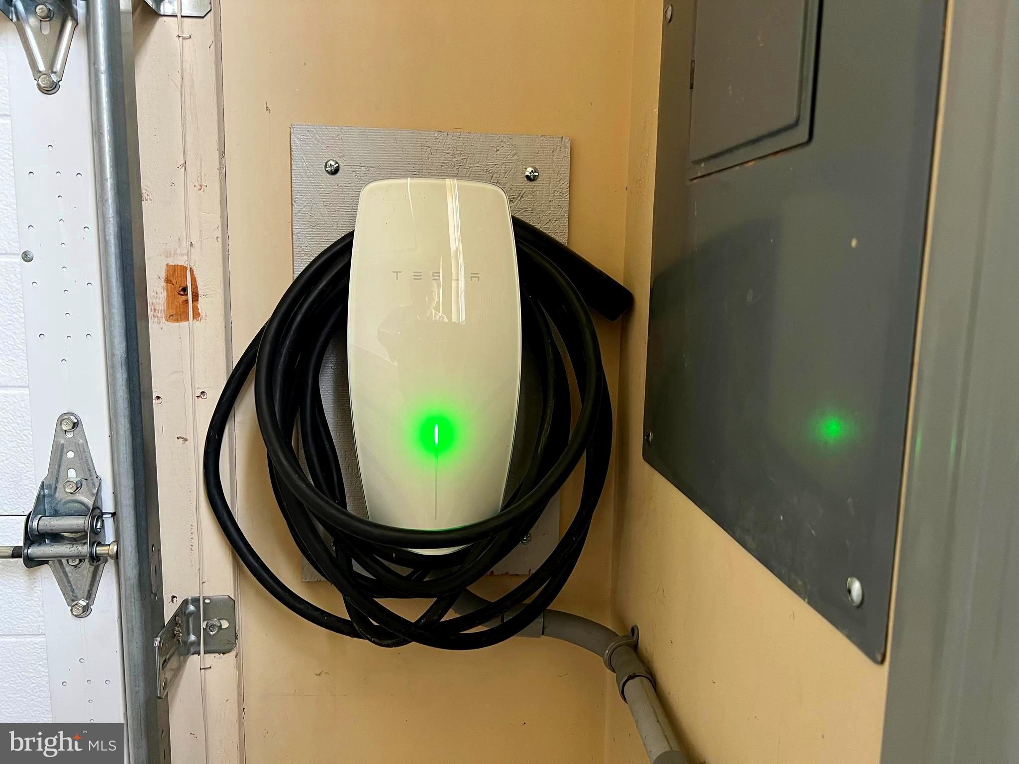 TACKETTS MILL ESTATES - Residential