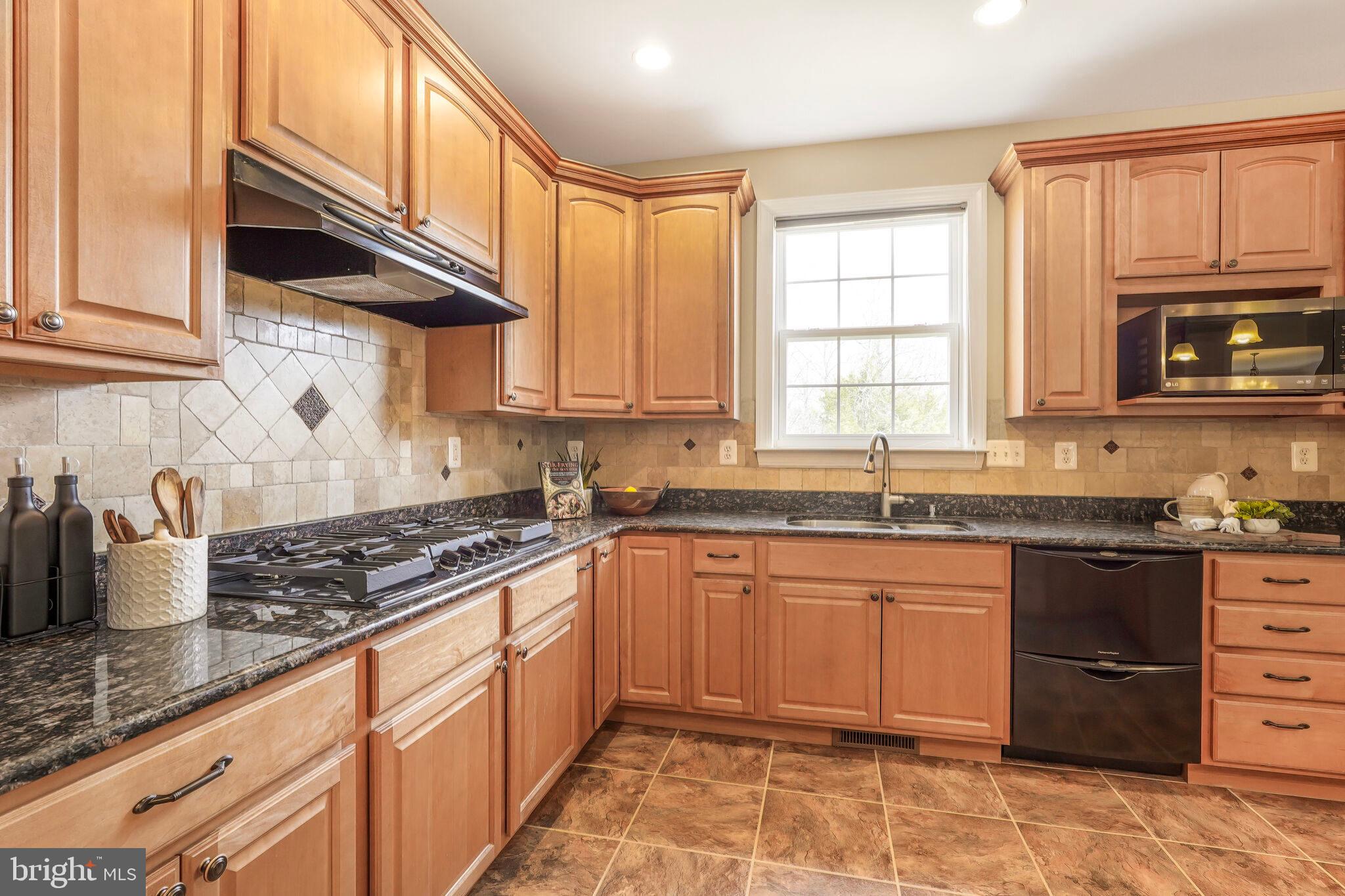 TACKETTS MILL ESTATES - Residential