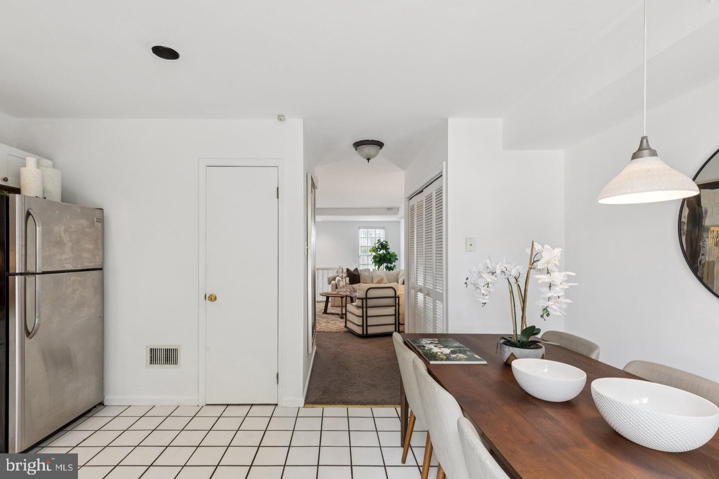 MANAYUNK - Residential Lease