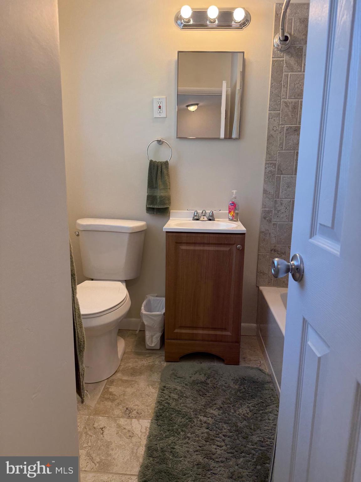 TOLCHESTER - Residential