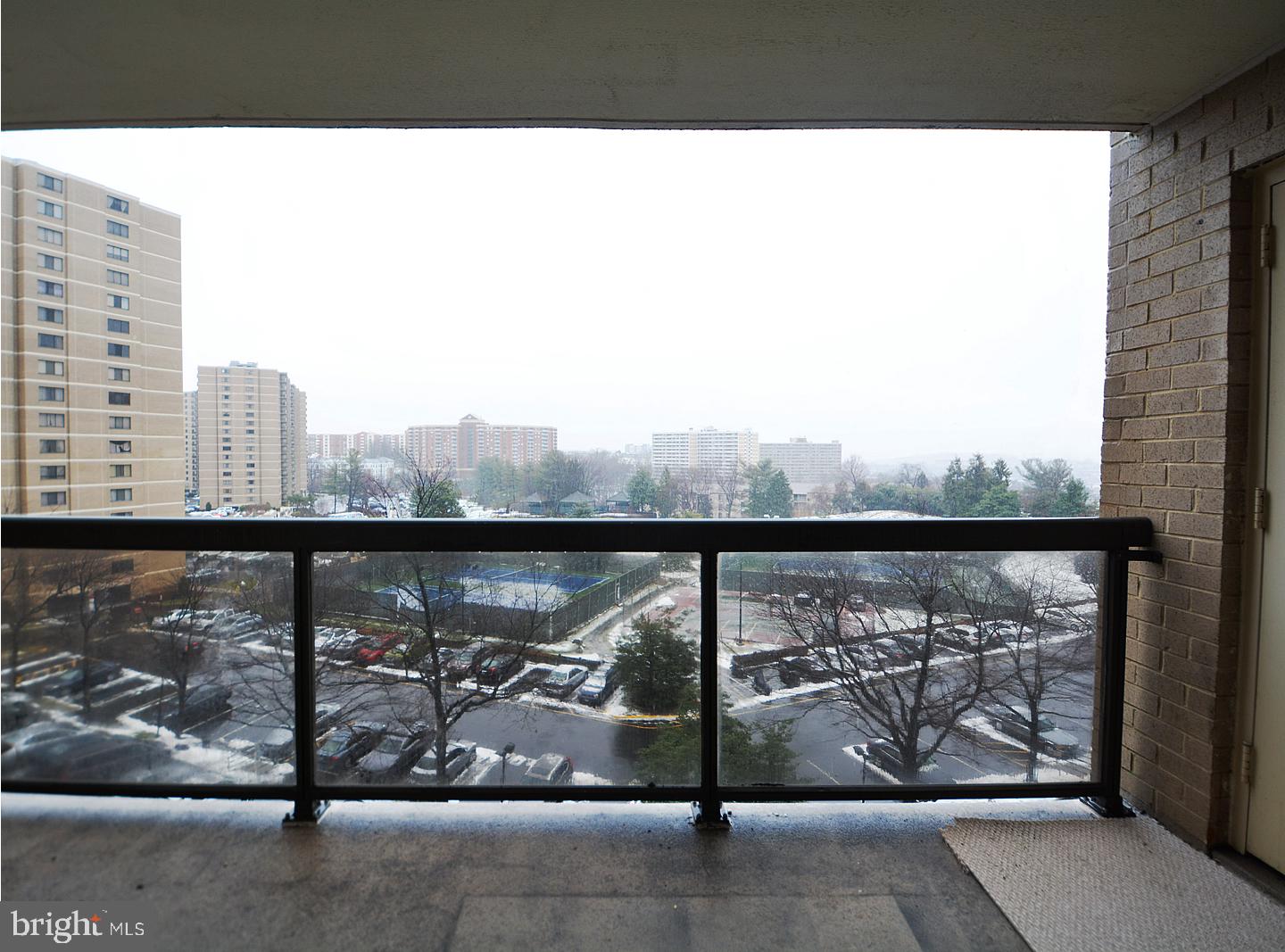 WATERGATE AT LANDMARK - Residential Lease