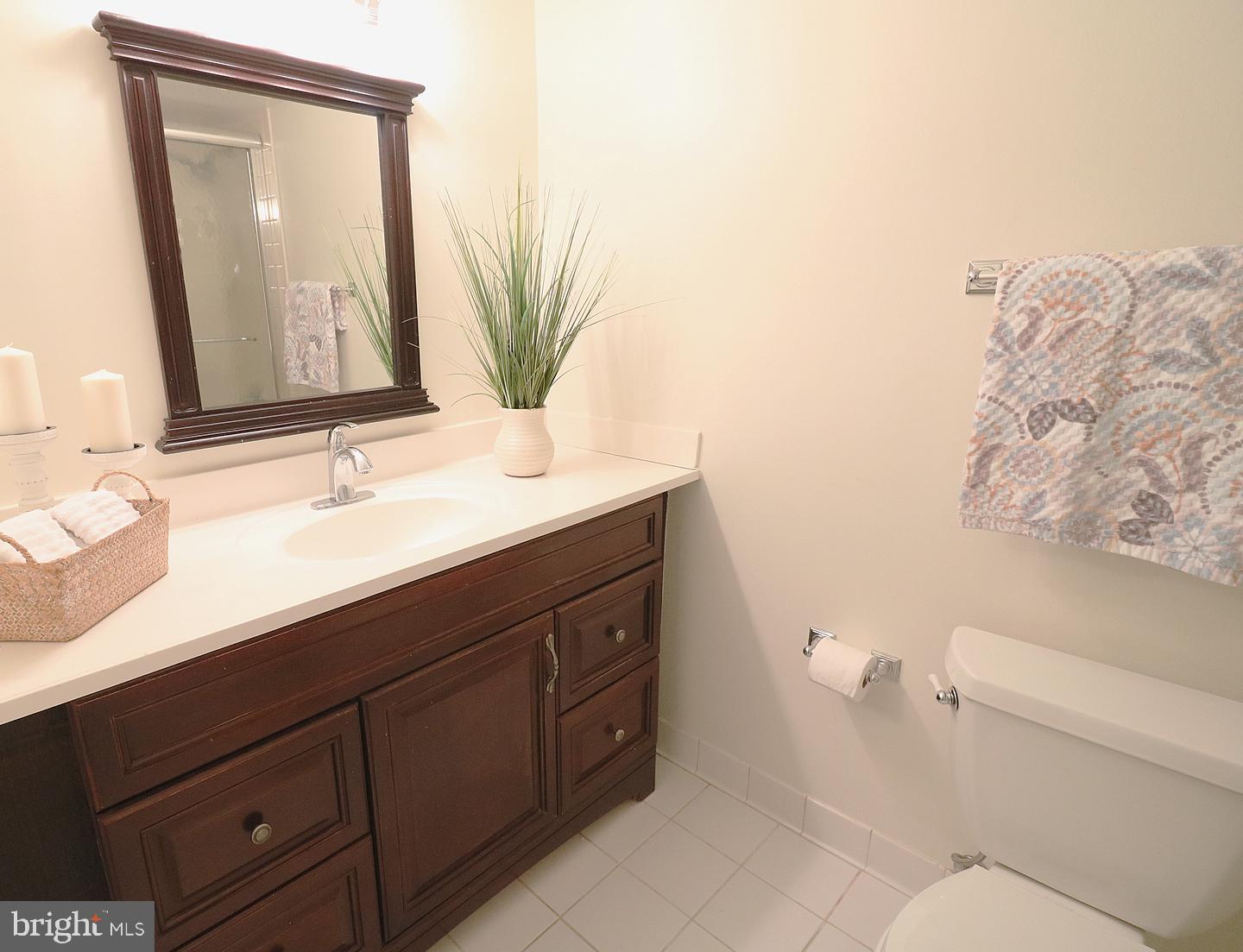 WATERGATE AT LANDMARK - Residential Lease