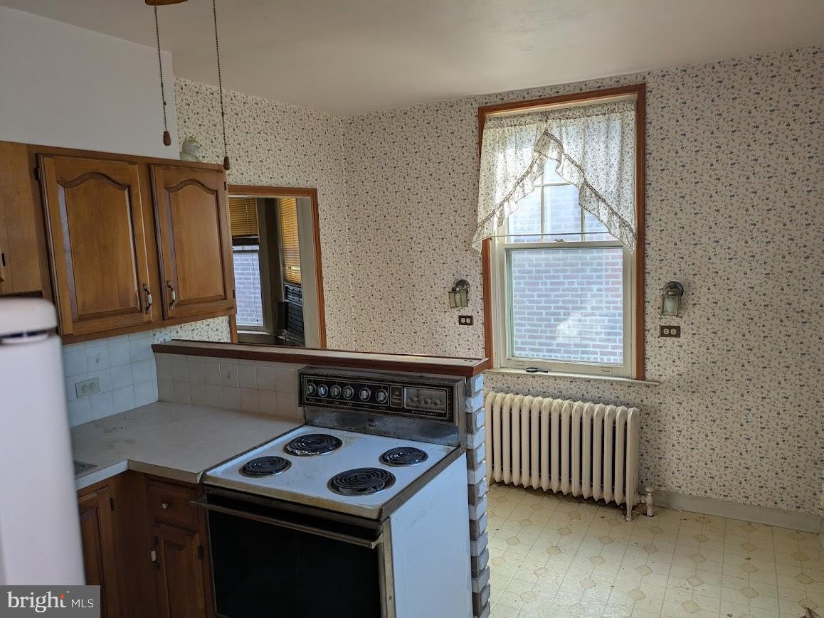 LAWNDALE - Residential