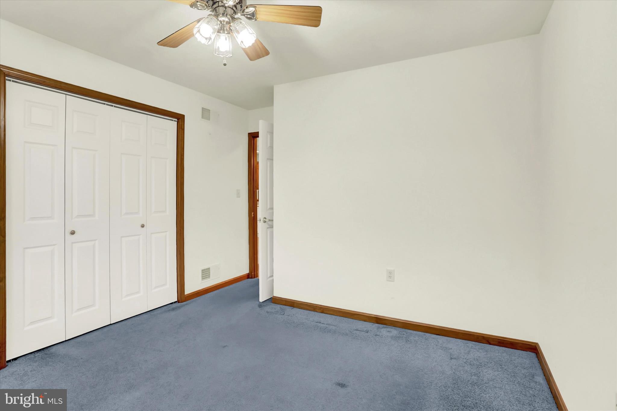 RINE ESTATES - Residential