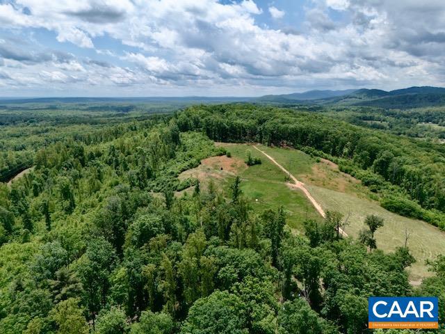 DUDLEY MOUNTAIN - Land